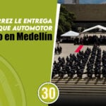 Fico Gutiérrez le entrega nuevo parque automotor al Ejército en Medellín
